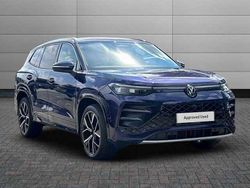 Used 2025 VW Tayron R-line SUV | £38,998 (Fair price)