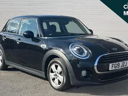 Black Used 2019 Mini Cooper Classic Hatchback | £10,886 (Fair price)