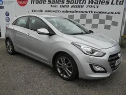 Silver Used 2016 Hyundai i30 Premium Hatchback | £6,495 (Fair price)