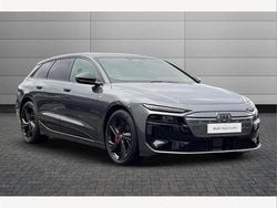 Grey New 2025 Audi e-tron Performance SUV | £62,050 (Fair price)