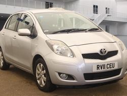 Silver Used 2011 Toyota Yaris Hatchback | £3,999 (Fair price)