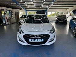 White Used 2013 Hyundai i30 Style Hatchback | £5,345 (A bit pricey)
