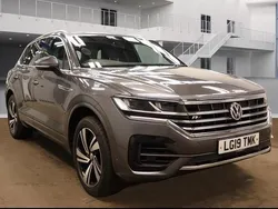 Grey Used 2019 VW Touareg R-line SUV | £27,995 (A bit pricey)