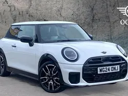 White Used 2024 Mini Cooper S Hatch Hatchback | £29,950 (Expensive)