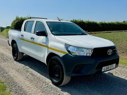 White Used 2018 Toyota HiLux Active Pickup | £14,950 (Super price)