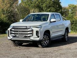 White Used 2023 Maxus e-T90 Pickup | £13,250