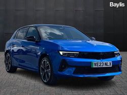 Blue Used 2023 Vauxhall Astra Ultimate Hatchback | £19,995 (Fair price)