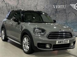 Grey Used 2019 Mini Cooper Countryman Exclusive SUV | £17,610 (Fair price)