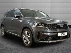 Grey Used 2020 Kia Sorento 3 SUV | £30,000 (Fair price)