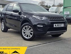 Black Used 2018 Land Rover Discovery Sport SE SUV | £9,995 (Good price)