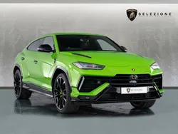 Verde mantis Used 2023 Lamborghini Urus SUV | £214,950 (Expensive)