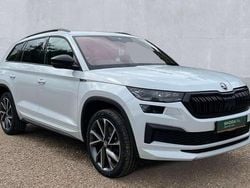 White Used 2022 Skoda Kodiaq SportLine SUV | £29,809 (Fair price)