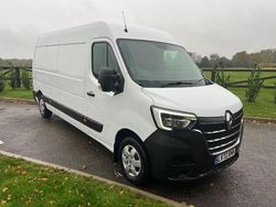 White Used 2022 Renault Master Business Van | £11,495 (Fair price)