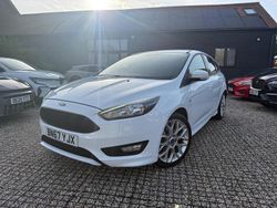 White Used 2017 Ford Focus ST-Line Hatchback | £6,995 (Good price)