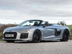 Orange Used 2017 Audi R8 Coupé Coupe | £78,000 (Expensive)