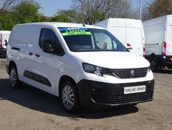 White Used 2021 Peugeot Partner Premium MPV | £8,485 (Fair price)