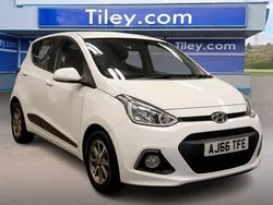 White Used 2017 Hyundai i10 Premium Hatchback | £6,490 (Fair price)