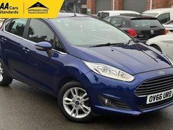 Blue Used 2016 Ford Fiesta Zetec Hatchback | £5,995 (Fair price)
