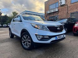 White Used 2015 Kia Sportage 2 SUV | £8,749 (Good price)