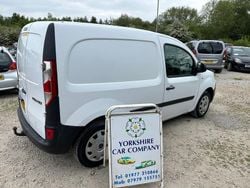 White Used 2017 Renault Kangoo Business MPV | £4,695 (Fair price)