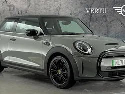Used 2023 Mini Cooper Level 2 Hatchback | £13,794 (Fair price)