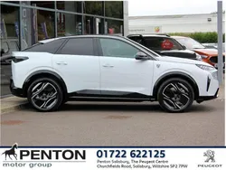 White Used 2024 Peugeot e-3008 GT SUV | £37,490