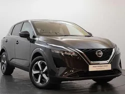 Black Used 2022 Nissan Qashqai N-Connecta SUV | £18,498 (Fair price)