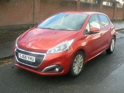 Red Used 2018 Peugeot 208 Signature Sky Hatchback | £5,495 (Good price)