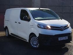 White Used 2022 Toyota Proace MPV | £14,998 (Super price)