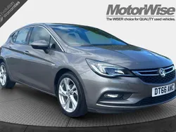 Grey Used 2016 Vauxhall Astra SRi Hatchback | £6,495 (Fair price)