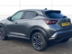 Black New 2025 Nissan Juke N-Connecta SUV | £18,909 (Super price)