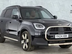 Black New 2024 Mini Countryman SUV | £32,950 (Fair price)