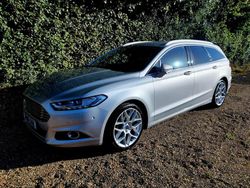 Silver Used 2016 Ford Mondeo Titanium Estate | £6,995 (Good price)