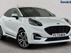 White Used 2023 Ford Puma Gen-E ST-Line Hatchback | £16,830 (Fair price)