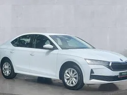 White Used 2024 Skoda Octavia SE Technology Hatchback | £20,350 (A bit pricey)