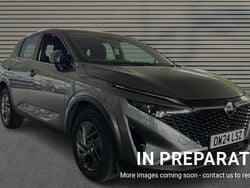 Grey Used 2024 Nissan Qashqai Acenta Premium SUV | £20,685 (Good price)