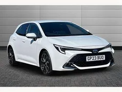 White Used 2023 Toyota Corolla Hatchback | £23,250 (Fair price)