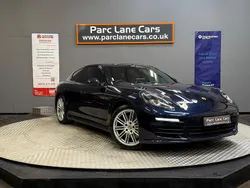 Blue Used 2015 Porsche Panamera Sedan | £21,999 (Fair price)