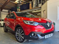 Red Used 2016 Renault Kadjar Signature SUV | £6,170 (Fair price)