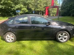Black Used 2010 Ford Focus Zetec Hatchback | £1,999 (Good price)