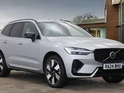 Used 2025 Volvo XC60 Plus SUV | £40,450 (Fair price)