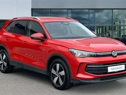 Red Used 2024 VW Tiguan Match SUV | £31,321 (Fair price)