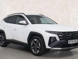 White Used 2025 Hyundai Tucson Premium SUV | £24,999 (Good price)