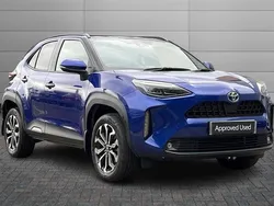 Galactic blue Used 2023 Toyota Yaris Cross Design SUV | £21,195 (Fair price)