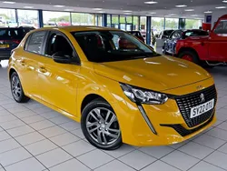Faro yellow Used 2022 Peugeot 208 Active Premium Hatchback | £13,689 (Fair price)