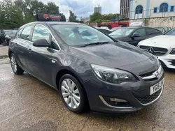 Grey Used 2015 Vauxhall Astra SRi Hatchback | £2,490 (Super price)