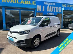 White Used 2021 Toyota Proace Van | £9,095 (Super price)