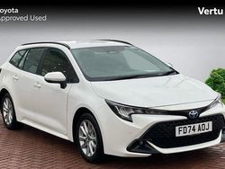 White Used 2024 Toyota Corolla Sport Estate | £24,282 (Fair price)