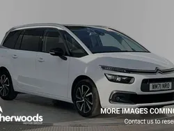 White Used 2022 Citroën C4 SpaceTourer Shine MPV | £17,995 (Fair price)