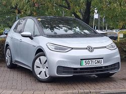 Silver Used 2021 VW ID.3 Pro Performance Hatchback | £17,498 (Expensive)